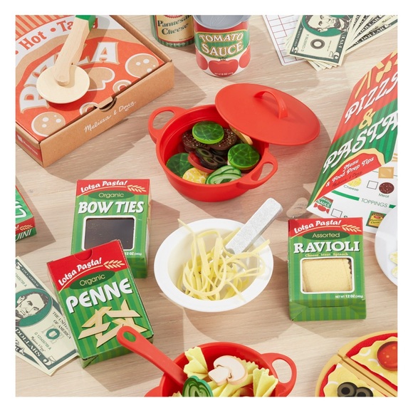 Melissa and Doug Pretend Play Pizza & Pasta Set - Picture 5 of 7